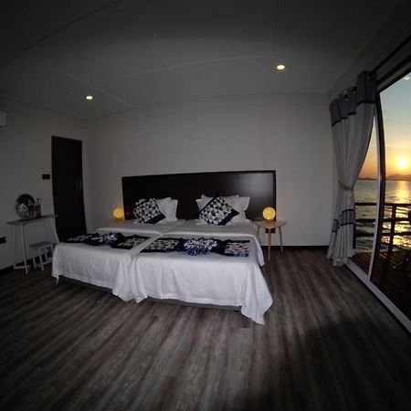 Hotel Shun Shun Water Bungalows Semporna Exterior foto
